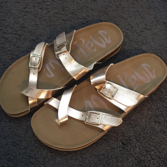 Rose Gold Birkenstock Style Sandals 